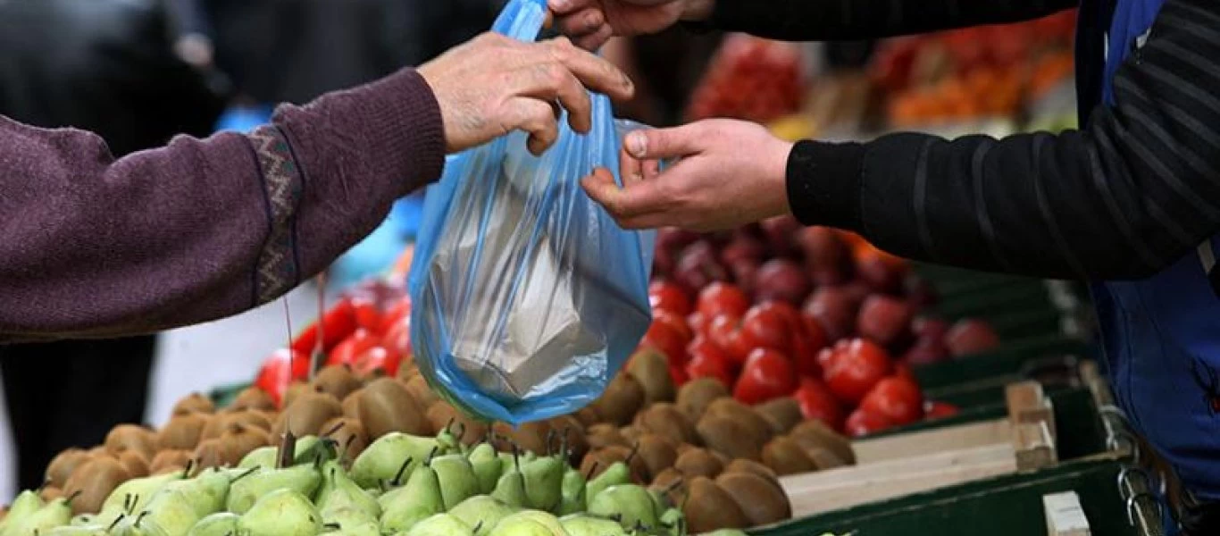 Δωρεάν από σήμερα τα self test και για τους επαγγελματίες πωλητές στις λαϊκές αγορές